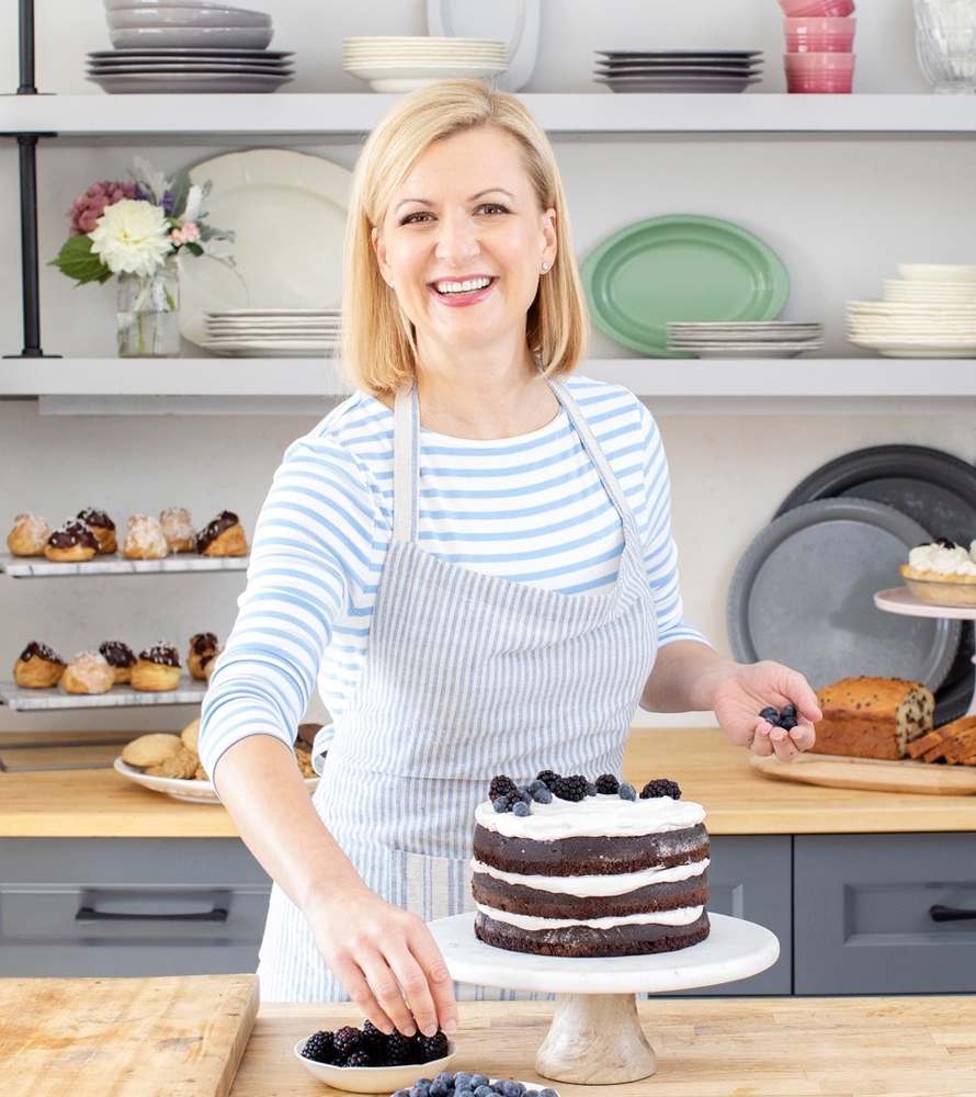 Headshot of Anna Olson